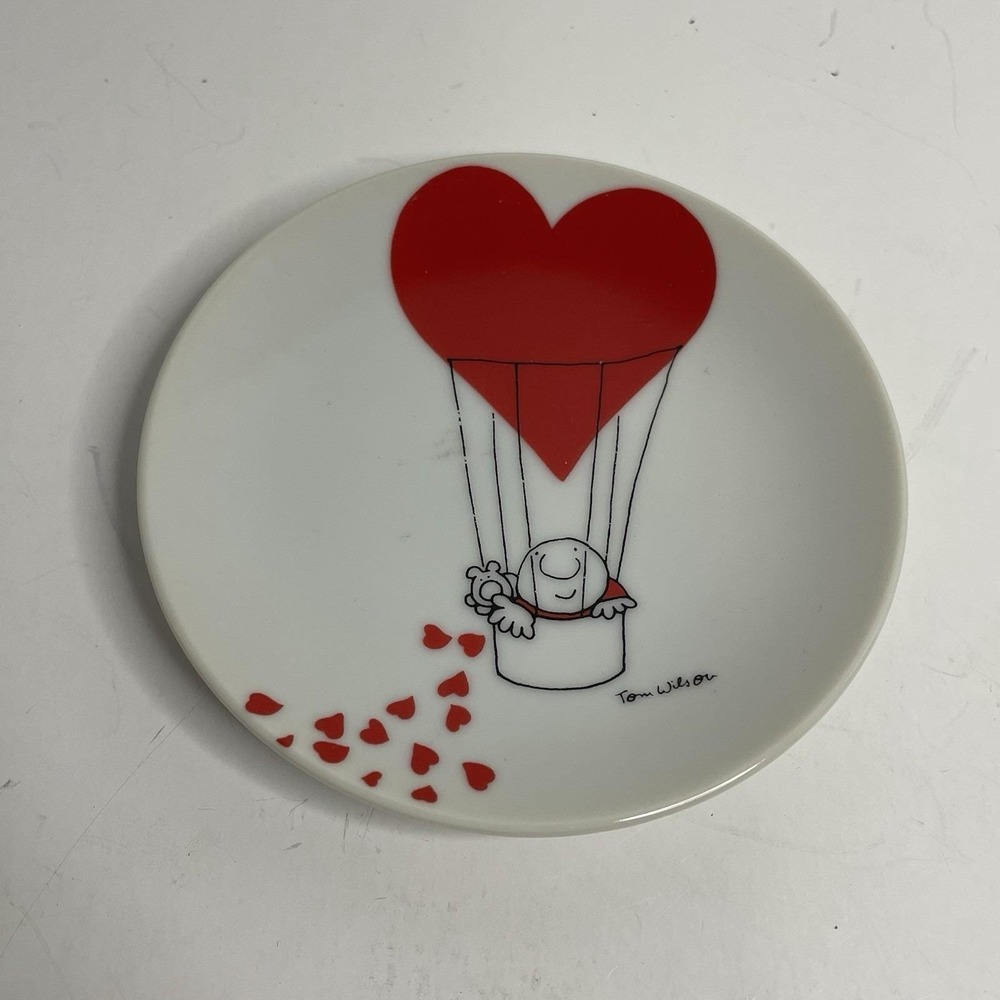 ZIGGY "Here's To Love" 4" PLATE w/red hearts Tom Wilson Vintage 1978 Valentine